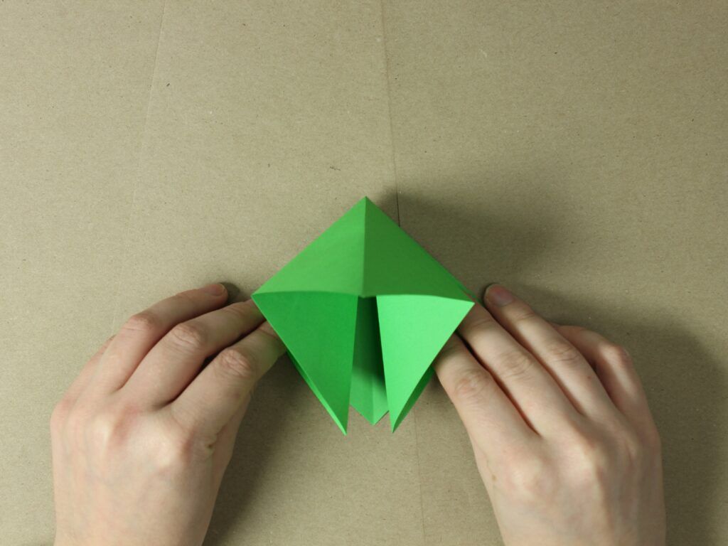 origami kuusk